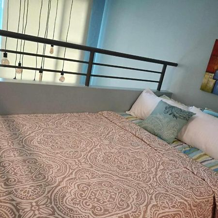 Loft Condo Beside Shangri-La Fort 马尼拉 外观 照片