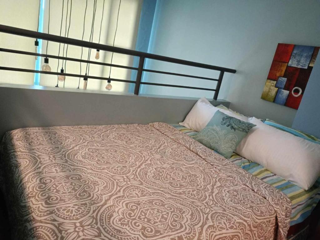Loft Condo Beside Shangri-La Fort 马尼拉 外观 照片