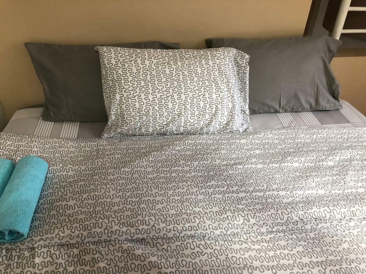 Loft Condo Beside Shangri-La Fort 马尼拉 外观 照片